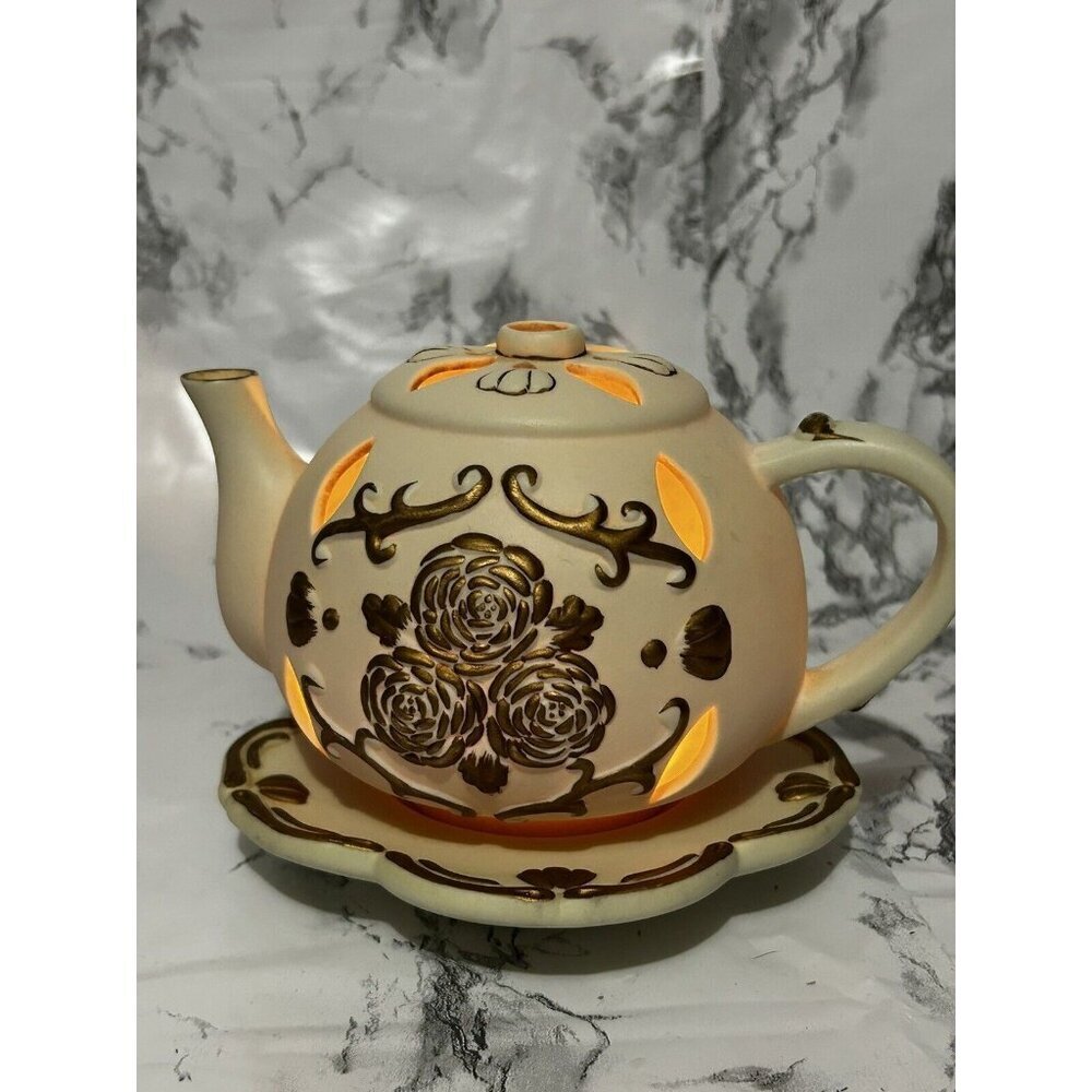Partylite P7301 Tea Time Teapot Tealight Candle Cream Gold Bisque Ceramic E1